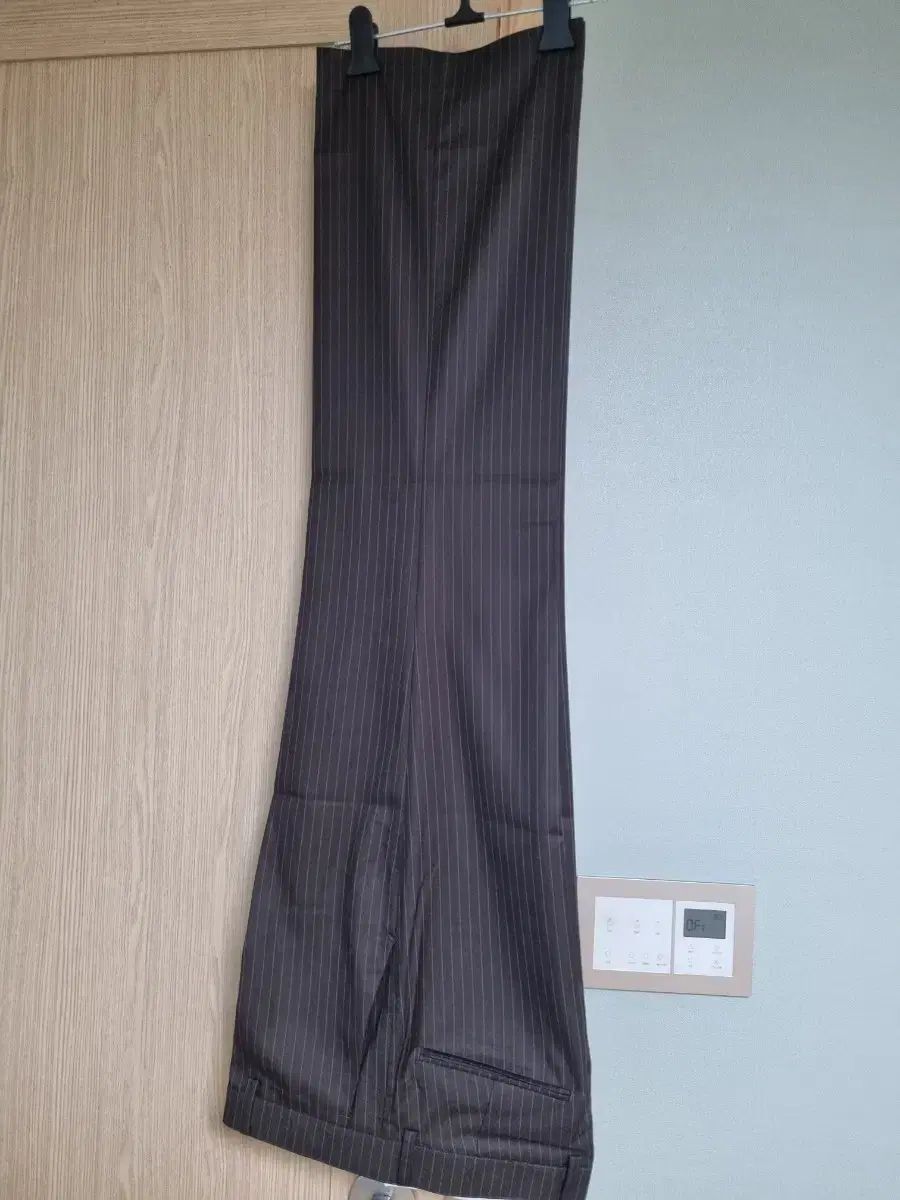 ひょうじ 25 SS ストライプ フ フィット スラックス 茶色 M