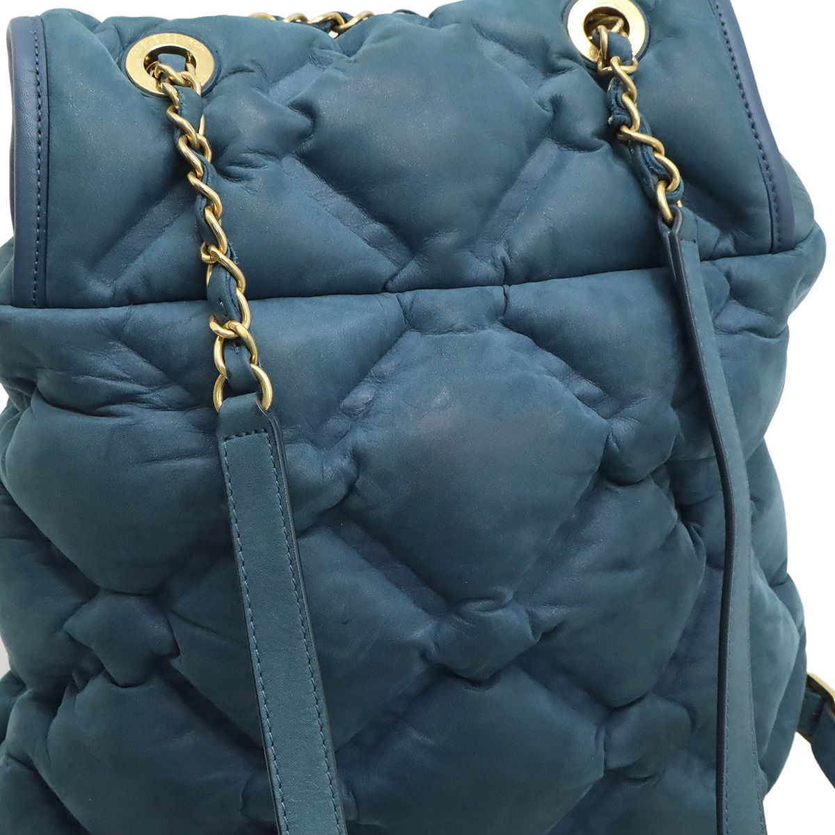 シャネル バブルキルト レザー バックパック CHANEL シャネル バブルキルト チェーンショルダー リュック