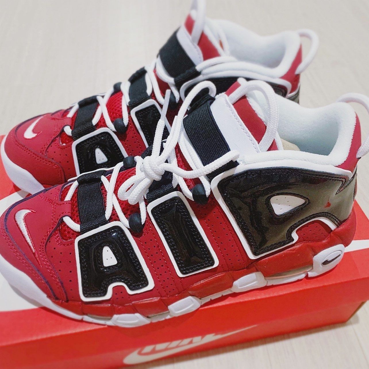 ナイキ エアモアアップテンポ  