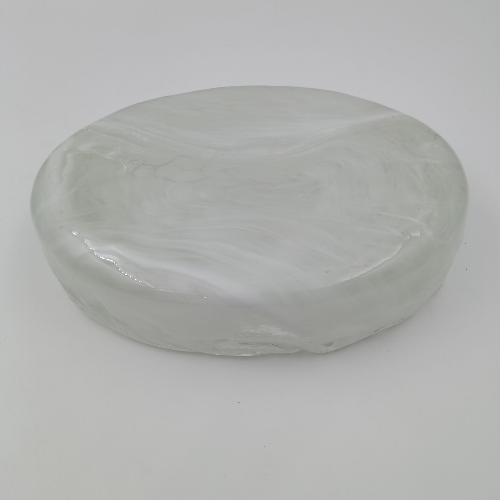 IWATA 花器 3813-F2042 ホワイト　水盤 お値下げ中】IWATA 花器 3813-F2042 ホワイト 水盤 - メルカリ