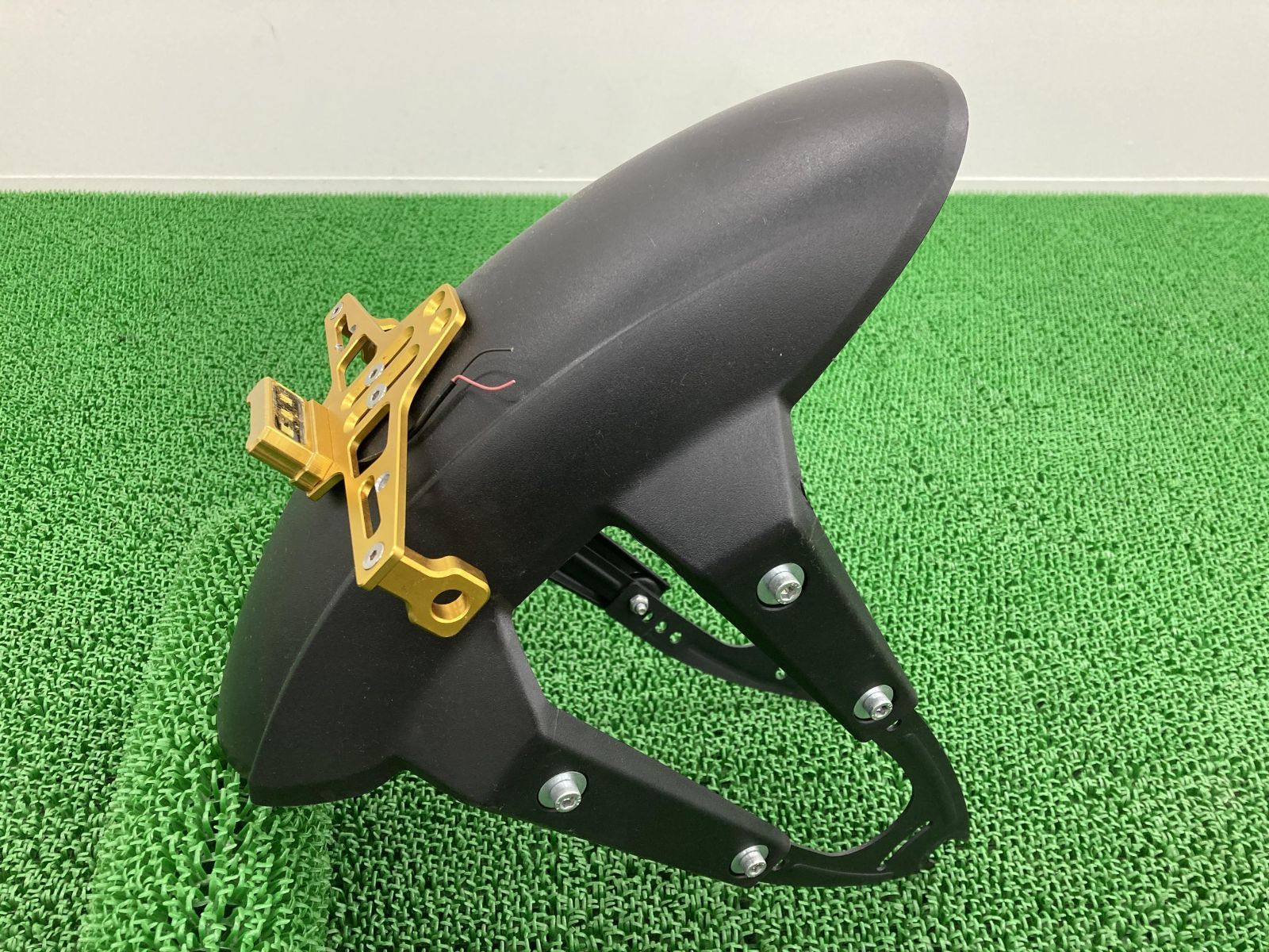 汎用 リアフェンダー 63249-J0A02-0100 社外 中古 バイク 部品