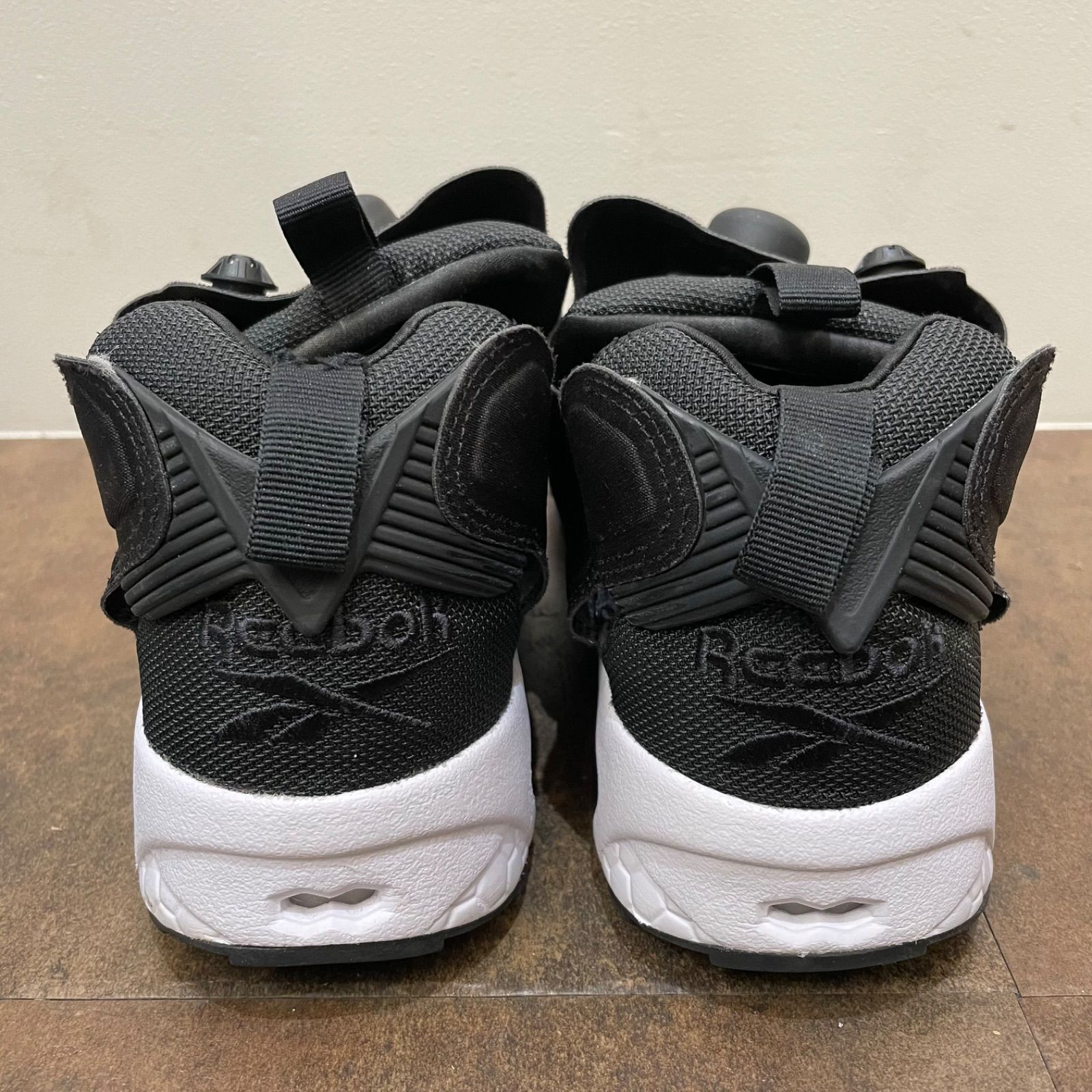 Reebok インスタポンプフューリー OG ブラック/ホワイト DV6985 Reebok