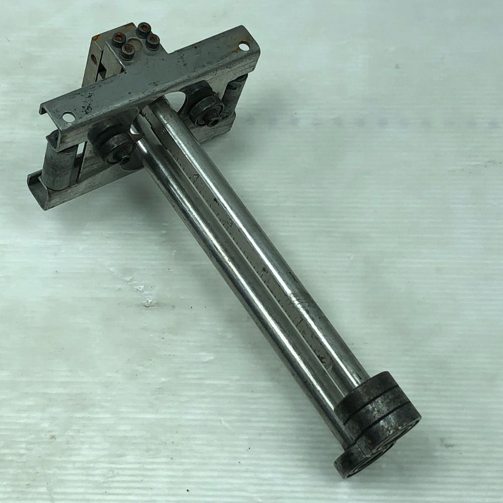 工具関連用品 ロールバッタ シルバー