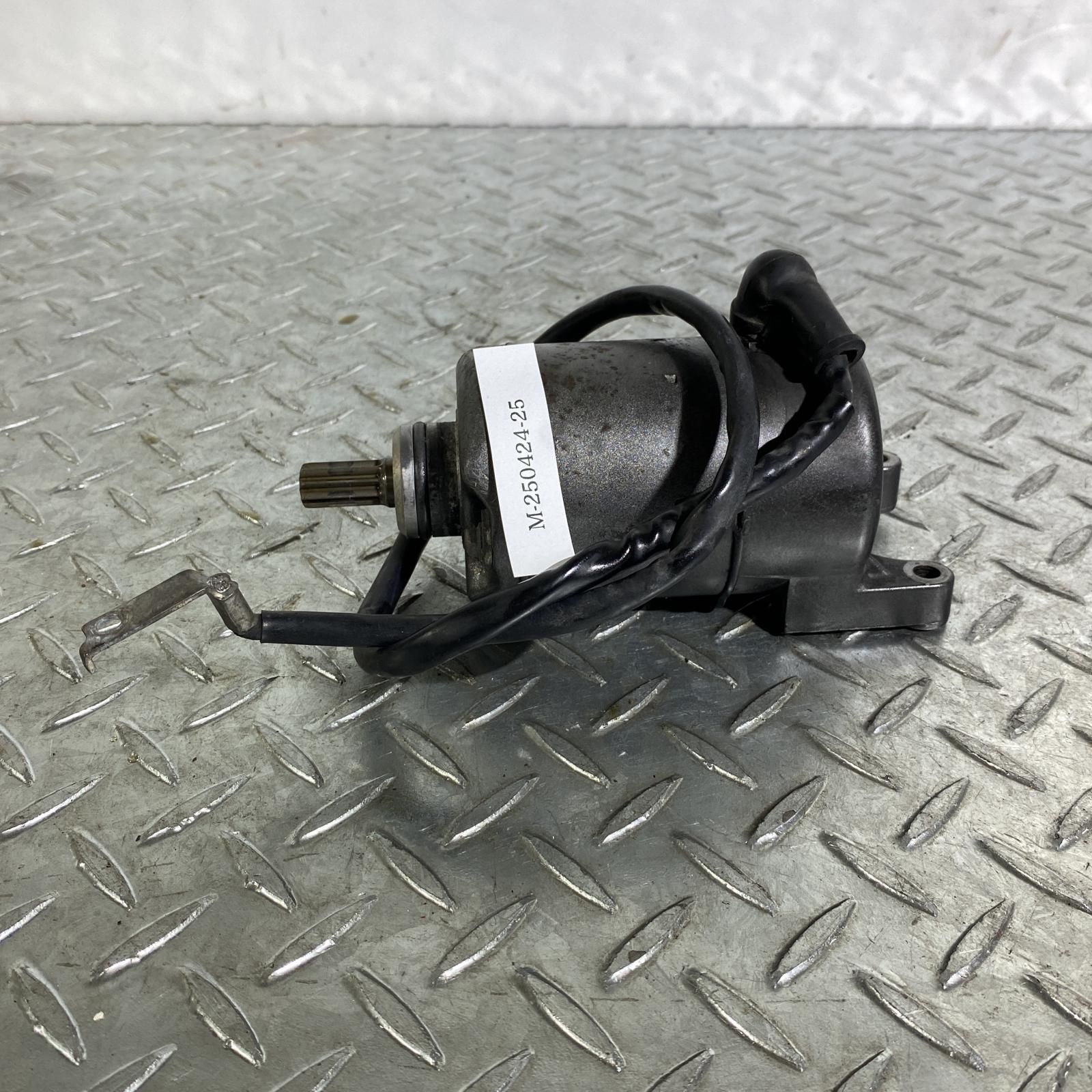 CB400SF セルモーター