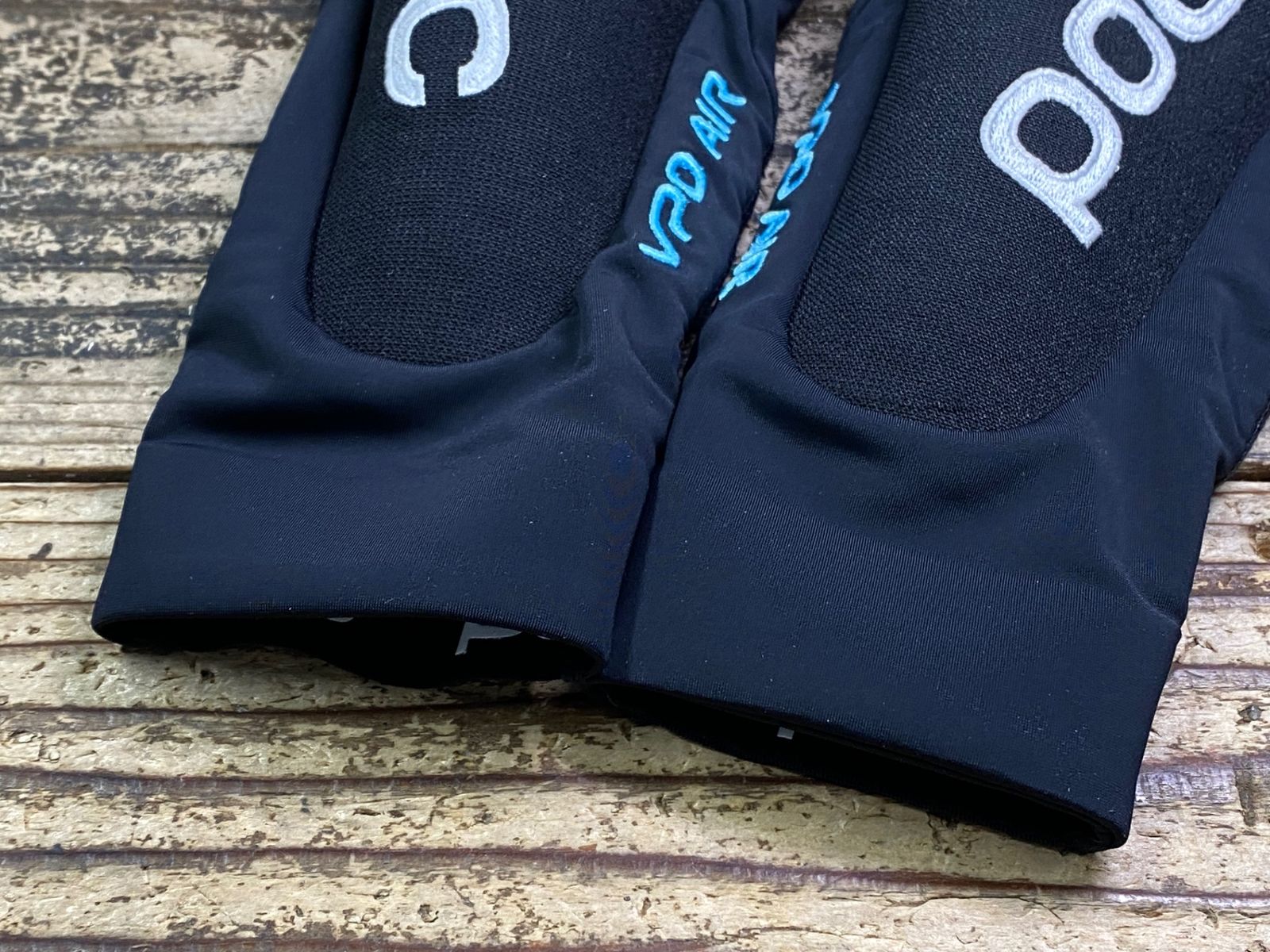 POC　ポック　アームカバー　M JK345 ポック POC AIR SLEEVE アームカバー S - メルカリ