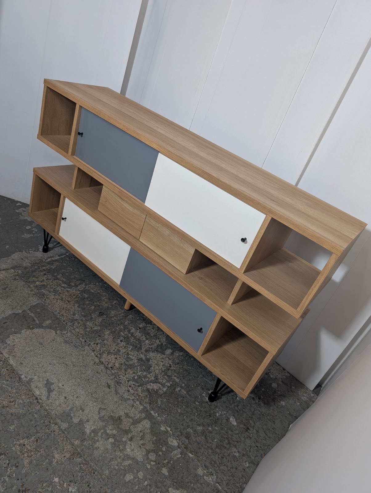 引取り限定】 L3610-10-2フランスアンティーク サイドボード テレビ