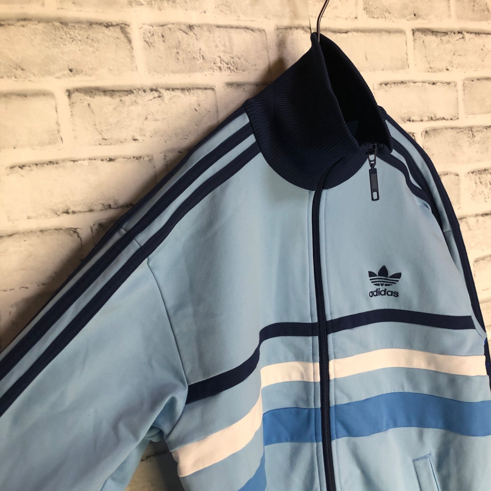 スペイン代表⭐️adidas トラックジャケット M 刺繍⭐️W杯記念モデル 青×紺 スペイン代表??adidas トラックジャケットM 刺繍⭐️W杯記念