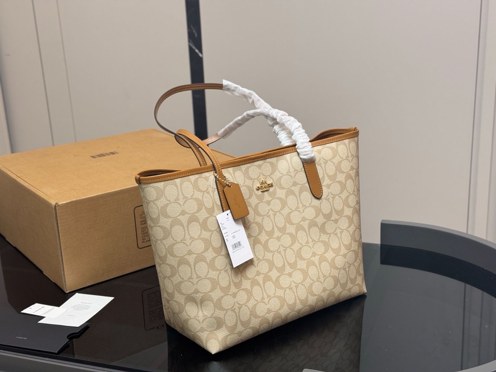 今日特価】Coach コーチ City トートバッグ ノーブランド-WTO