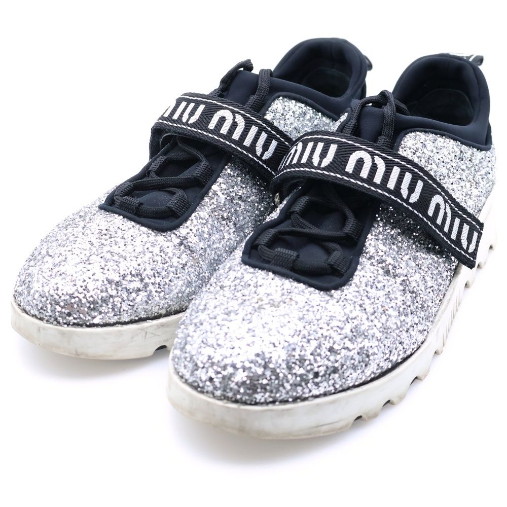 miumiu ミュウミュウ ロゴ ラメグリッター ローカットスニーカー シルバー 5E613B