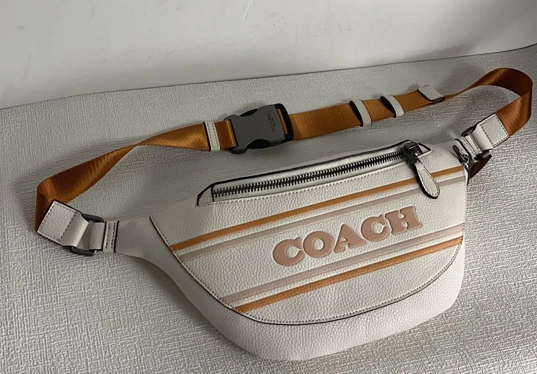 大得価好評コーチバッグ F40650 COACH ボディバッグ グラハム クロスボディー バッグ