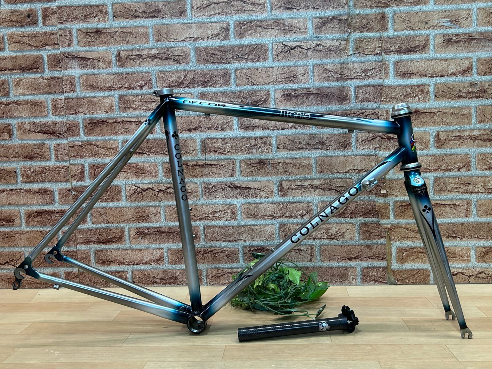 テルスポ イチ推し!! 極上品!! 希少 ビンテージ!! COLNAGO Titanio 
