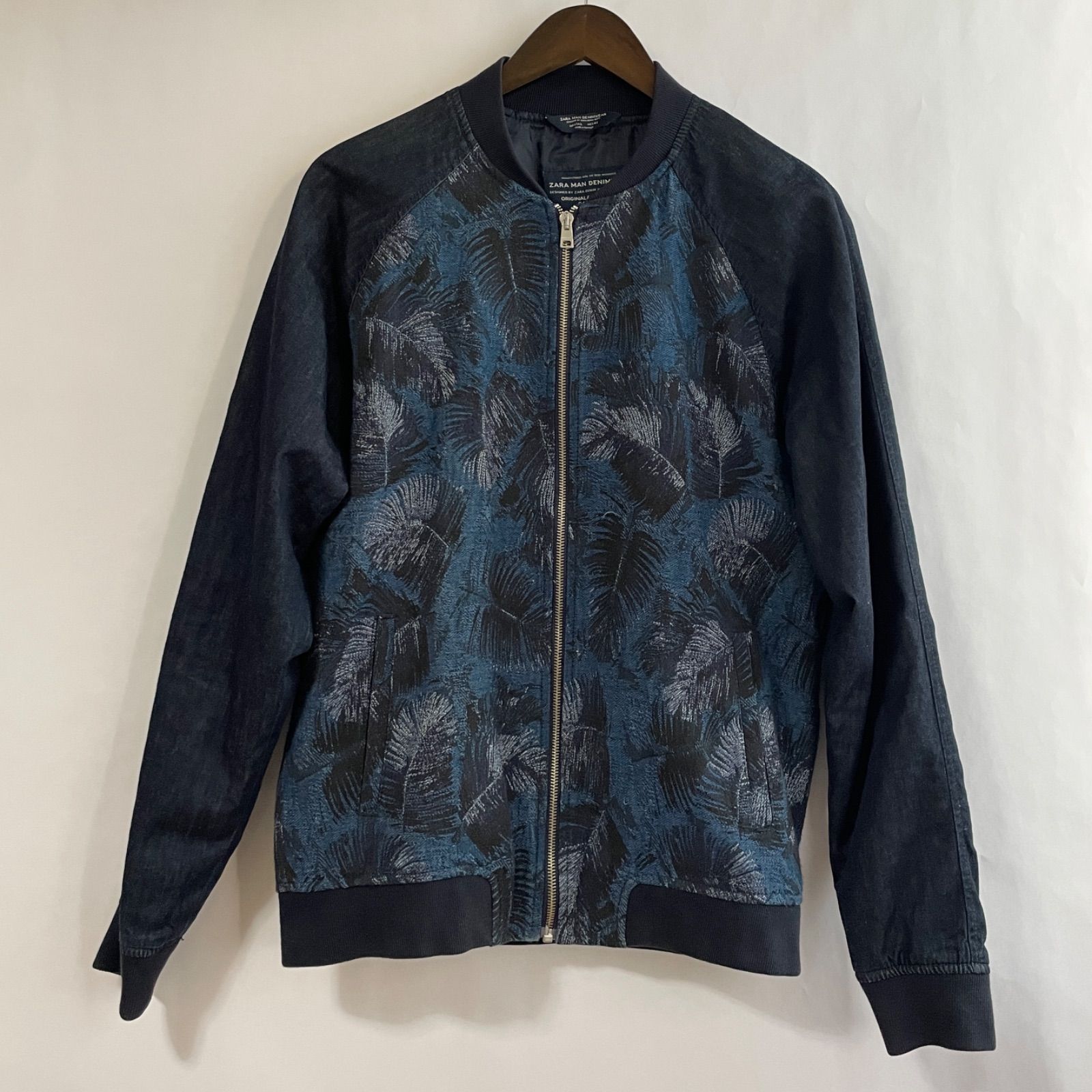 【美品】ZARA MEN  デニムジャケット　ネイビー　ブルゾン　L  紺　コットン100% ボタニカル