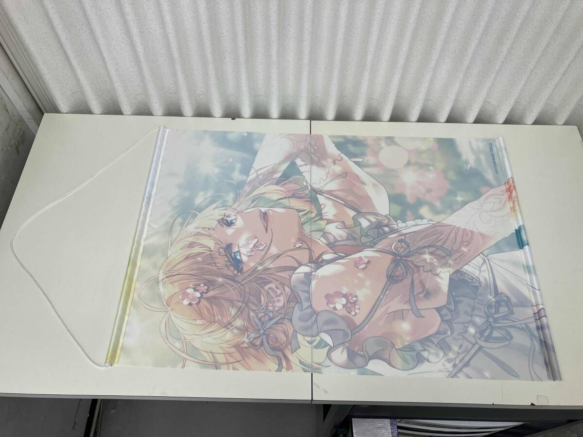 Honey Works mona 成海萌奈 タペストリー オンラインくじ ハニワ