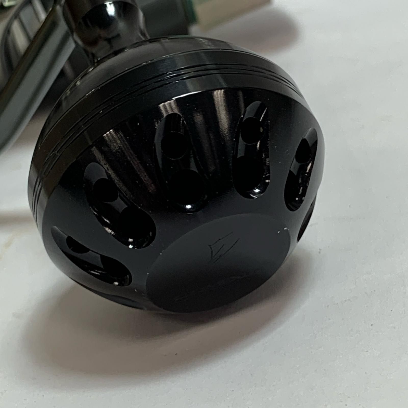 シマノ 22ステラ4000MHG ハンドルノブ、リールスタンド付き SHIMANO シマノ 22ステラ 4000XG ゴメクサスハンドルノブ