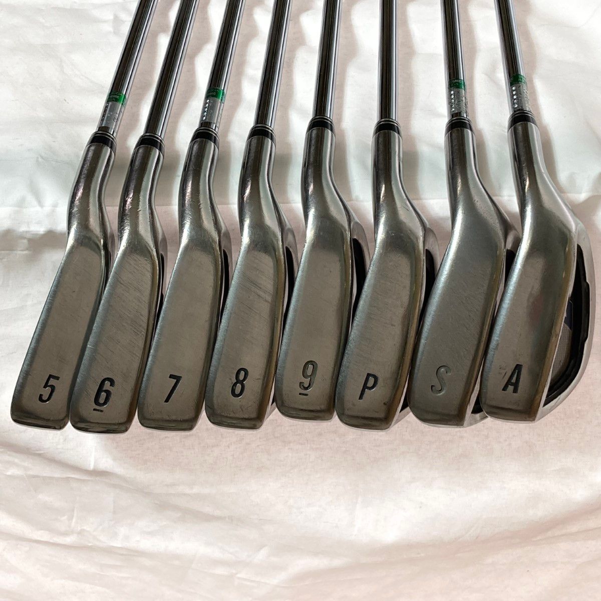 ゼクシオ9アイアン8本セット(#5-#9,P,A,S) 大幅値下げ❗️ゼクシオ9
