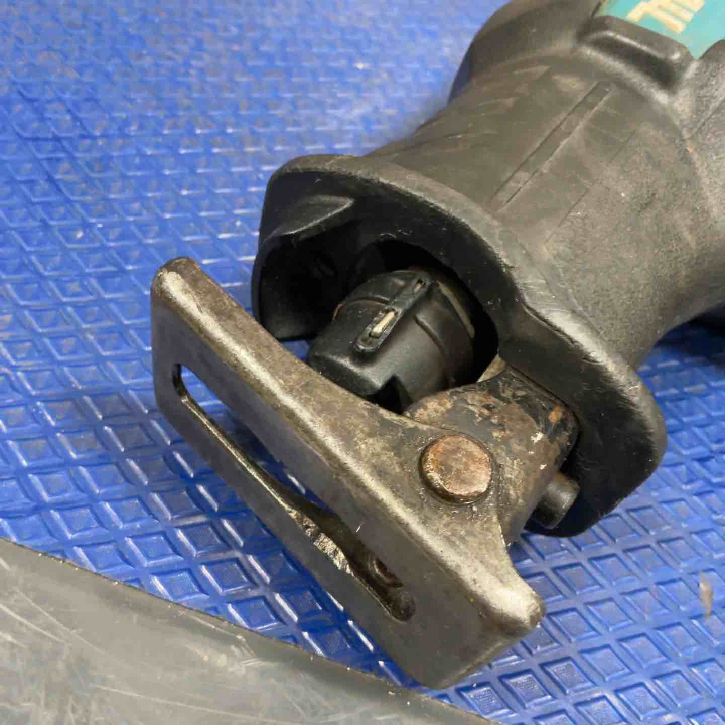 makita コードレスレシプロソー