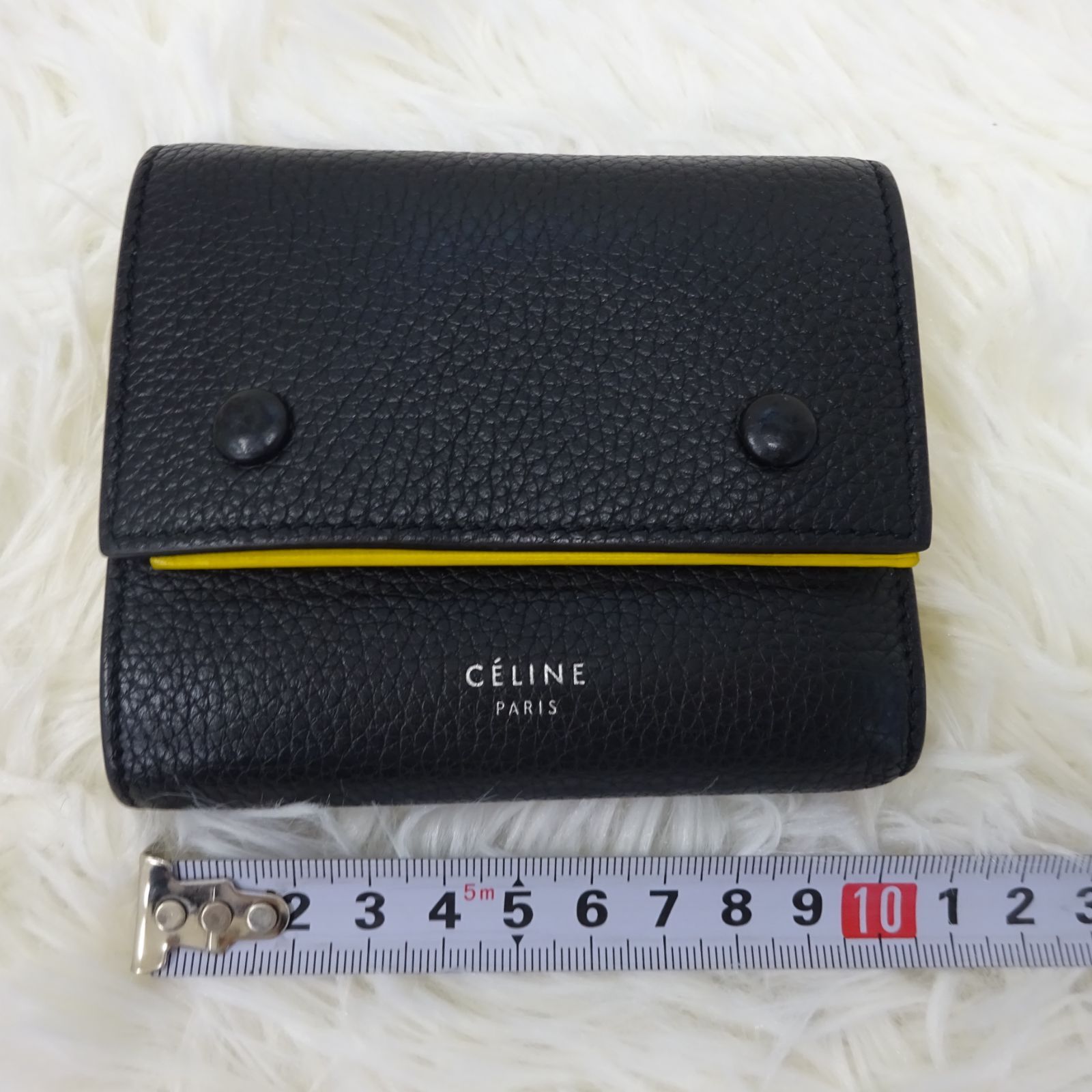 セリーヌ　スモールフォールデットマルチファンクション　ブラック　イエロー セリーヌ】ミニウォレット 財布 マルチカラー CELINE セリーヌ
