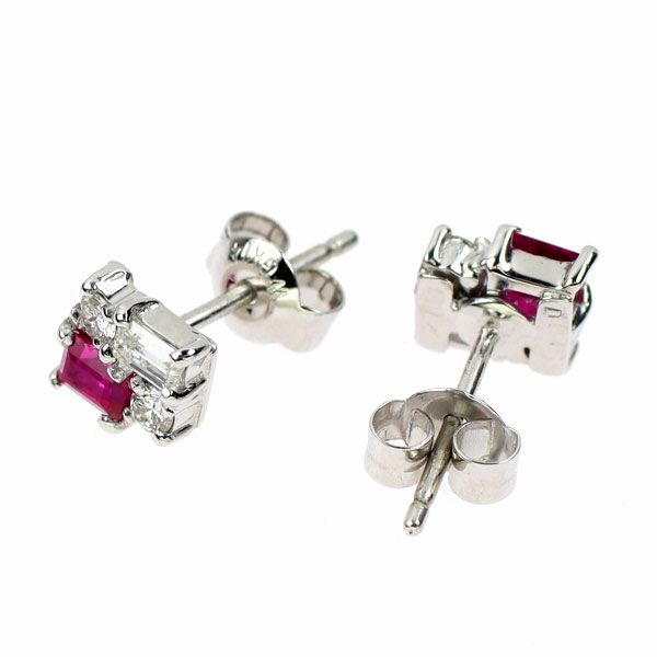 K14 WG ルビー ダイヤモンド ピアス K18WG/K14WG ルビー ダイヤモンド ピアス 0.28ct D0.29ct - メルカリ