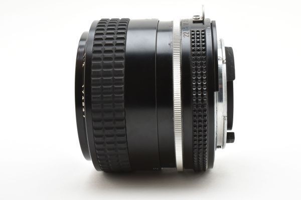 Nikon Nikkor 35mm F2 Ai 単焦点レンズ ☆実用美品☆ Nikon NIKKOR 35mm F2 Ai ニコン ニッコール 単