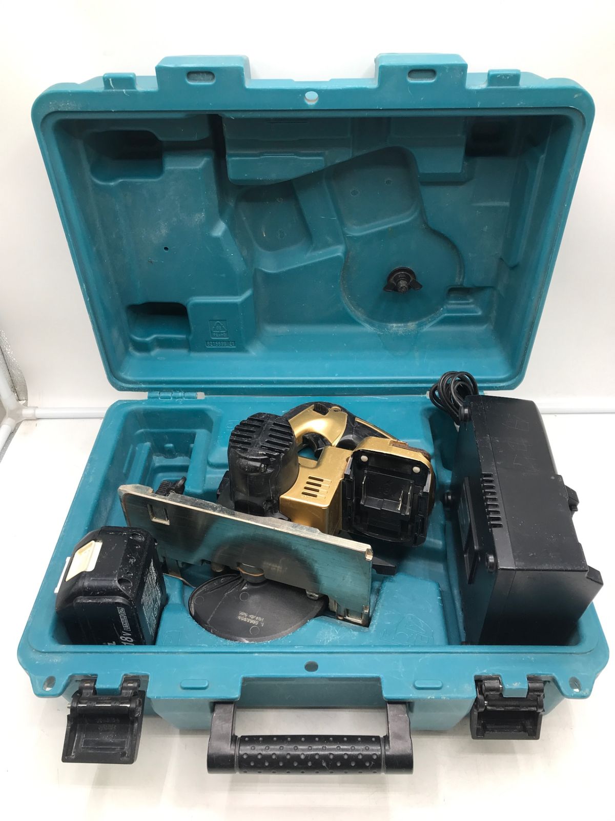 中古品】☆ヤマシン 高輝度レーザー墨出し器 MP6G [ITJP72I9UT9C 中古品】☆ヤマシン 高輝度レーザー墨出し器 MP6G [ITJP72I9UT9C