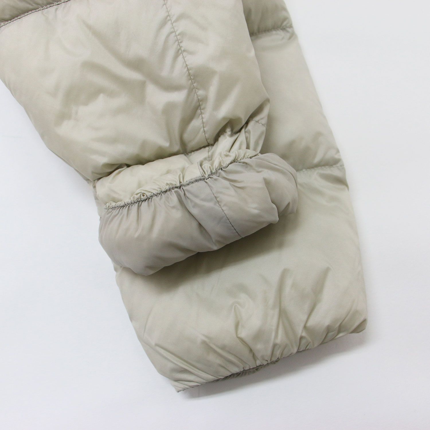 PYRENEX ピレネックス ダウン ジャケット COCOON 23秋冬 Feather Grey 