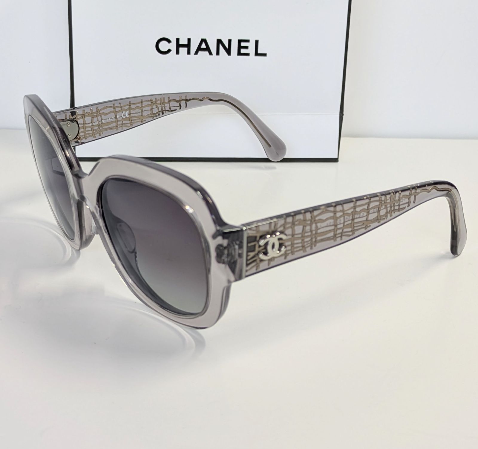 たきや 様　CHANEL シャネル サングラス スモークレンズ　　クリアーグレー CHANELシャネル サングラス クリアプラスチック グレー 5433-A 度付き