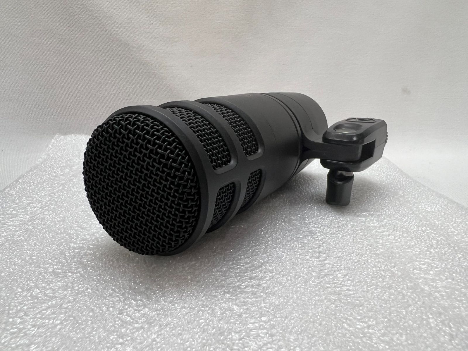 Z930 audio-technica オーディオテクニカ AT2040 ダイナミック Z930 audio-technica オーディオテクニカ AT2040 ダイナミック