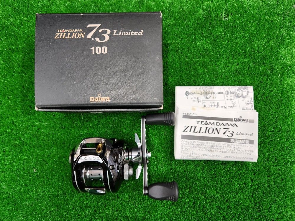 商品777様専用　DAIWA ジリオン 7.3 リミテッド　限定品　美品　付属品あり リール