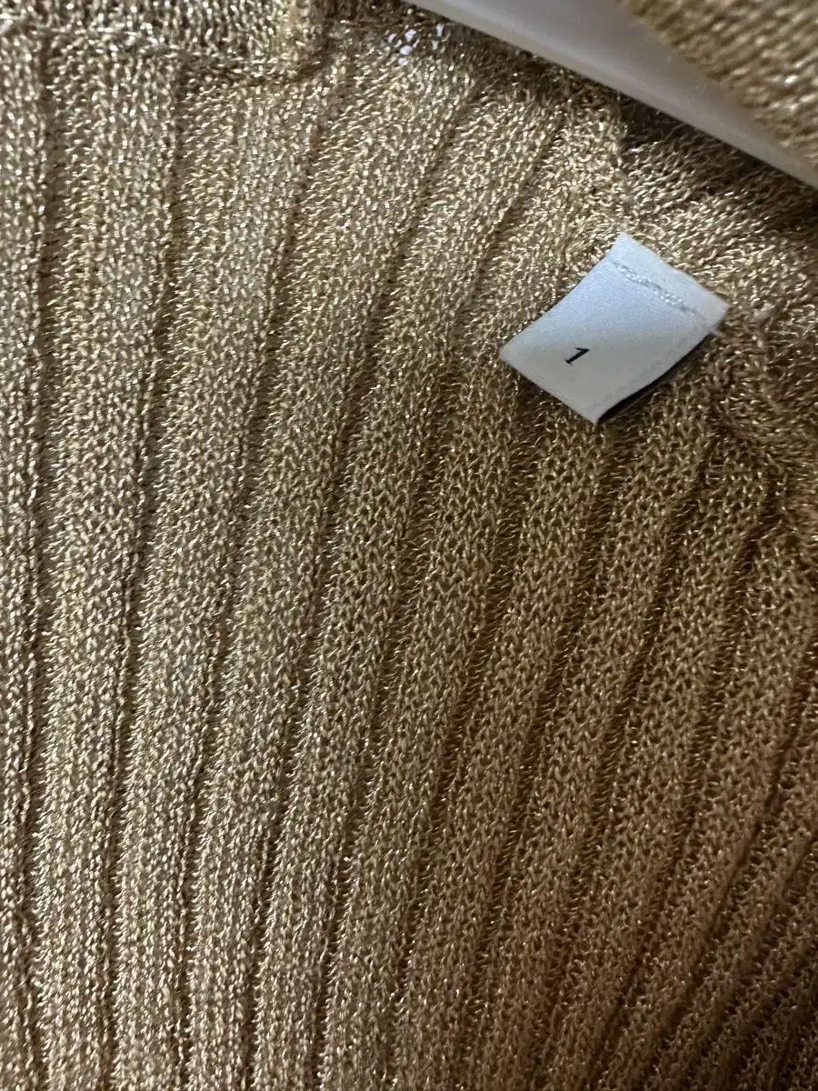 サンドロ フリル