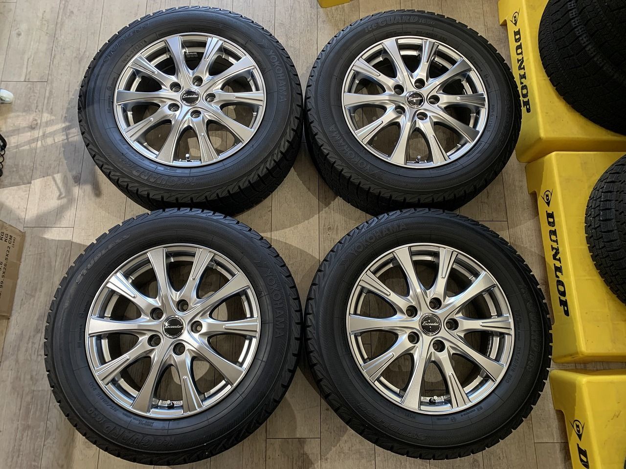 2404001】スタッドレス Exceeder 16インチ 6.5J +53 PCD114.3 5H