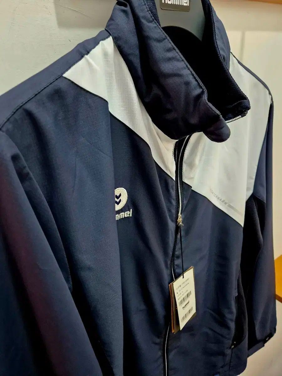 フンメル HM5381 ウィンドブレーカー ジャケット