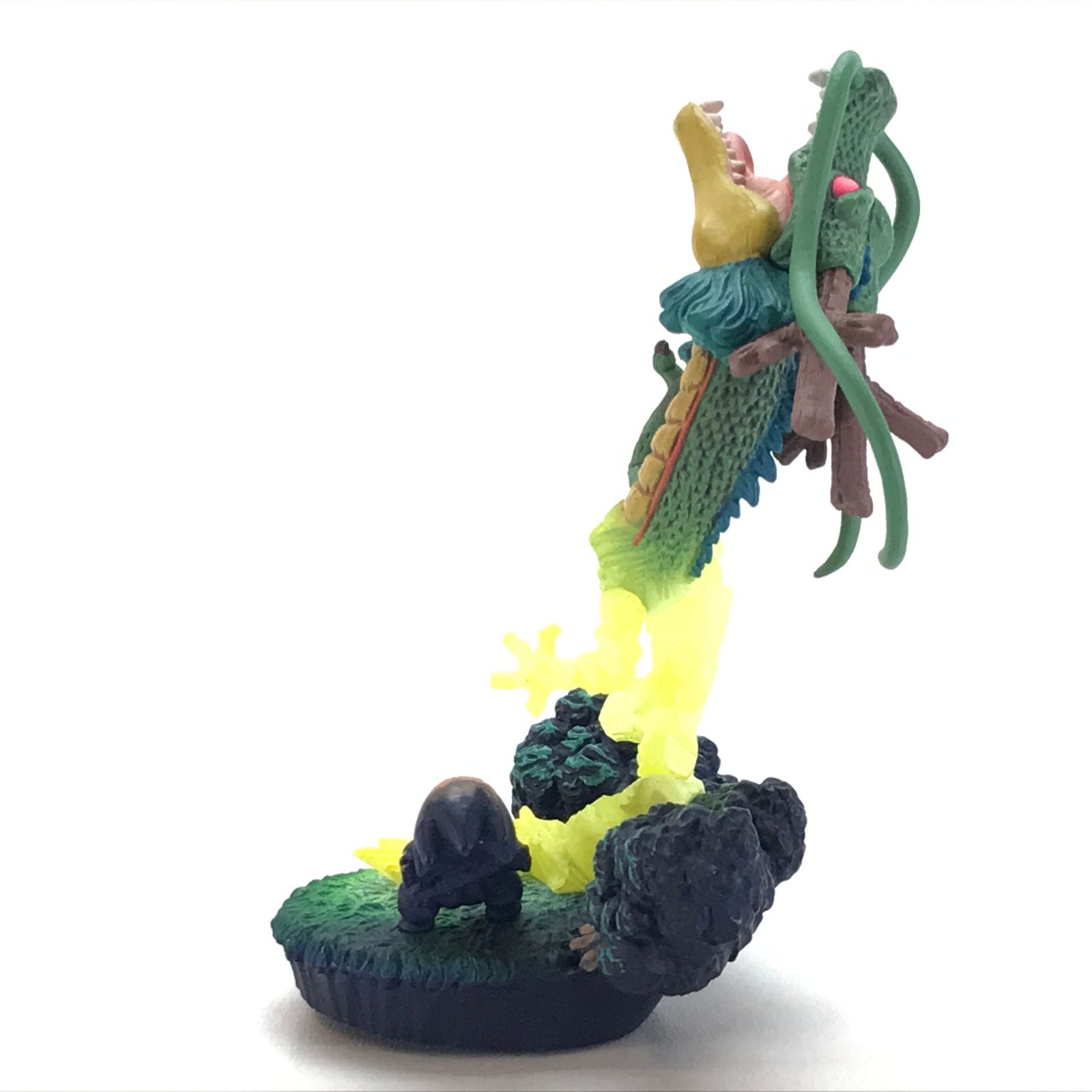 ○メガハウス トレーディングフィギュア 孫悟空＆神龍 彩色バージョン