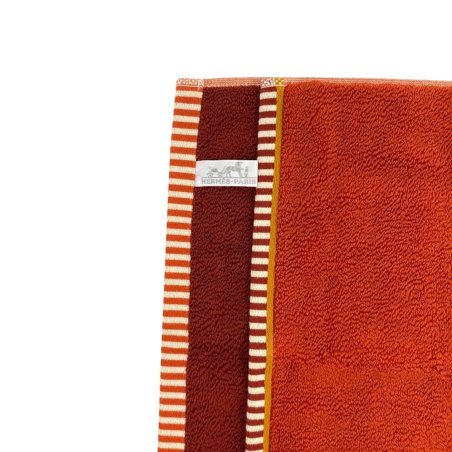 当店の商品全て正規品！ エルメス HERMES ゲストタオル ヴィス ヴェルサ コットン ハンカチ タオルハンカチ Hマーク テラコッタ ぺピット タン レッド 赤 レンガ H103846M 02