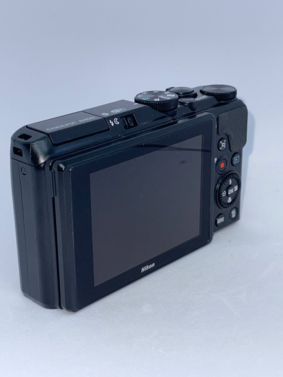 COOLPIX A900
