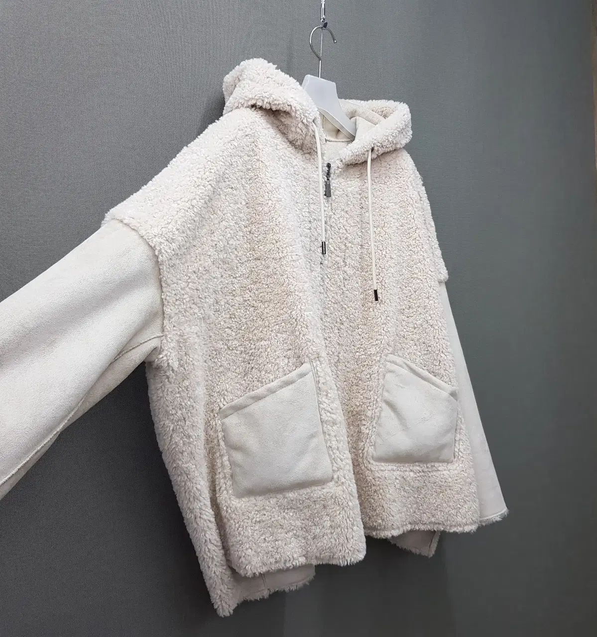 BERENICE 2025 フード ムトン リバーシブル ジャケット 34 サイズ GULLKHAN_COM