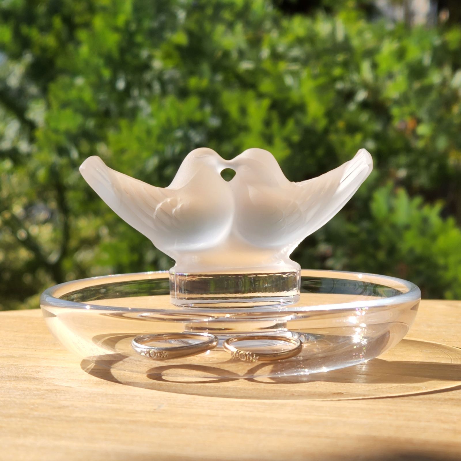 インテリア・住まい・小物【LALIQUE】小鳥のリングトレイ ガラス製