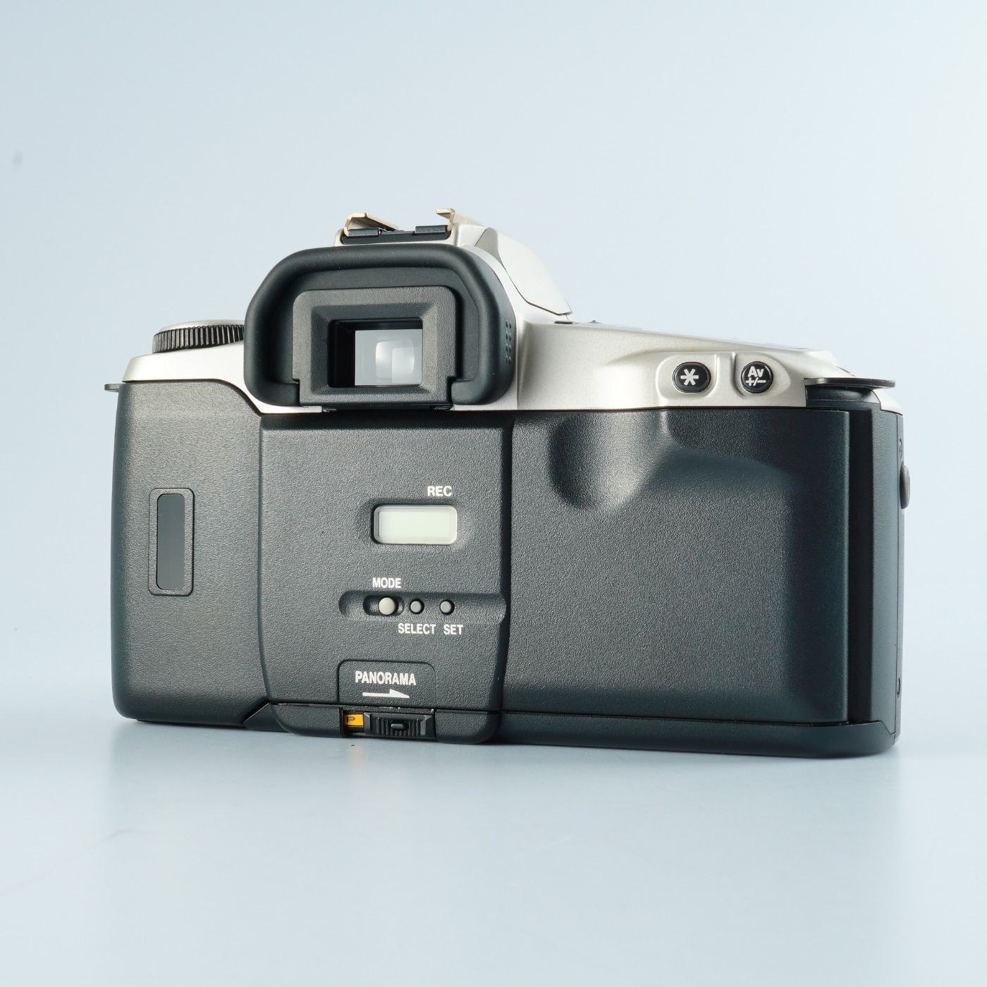 キヤノン EOS REBEL G + SIGMA ZOOM 28-80mm F/3.5-5.6 II MACRO  