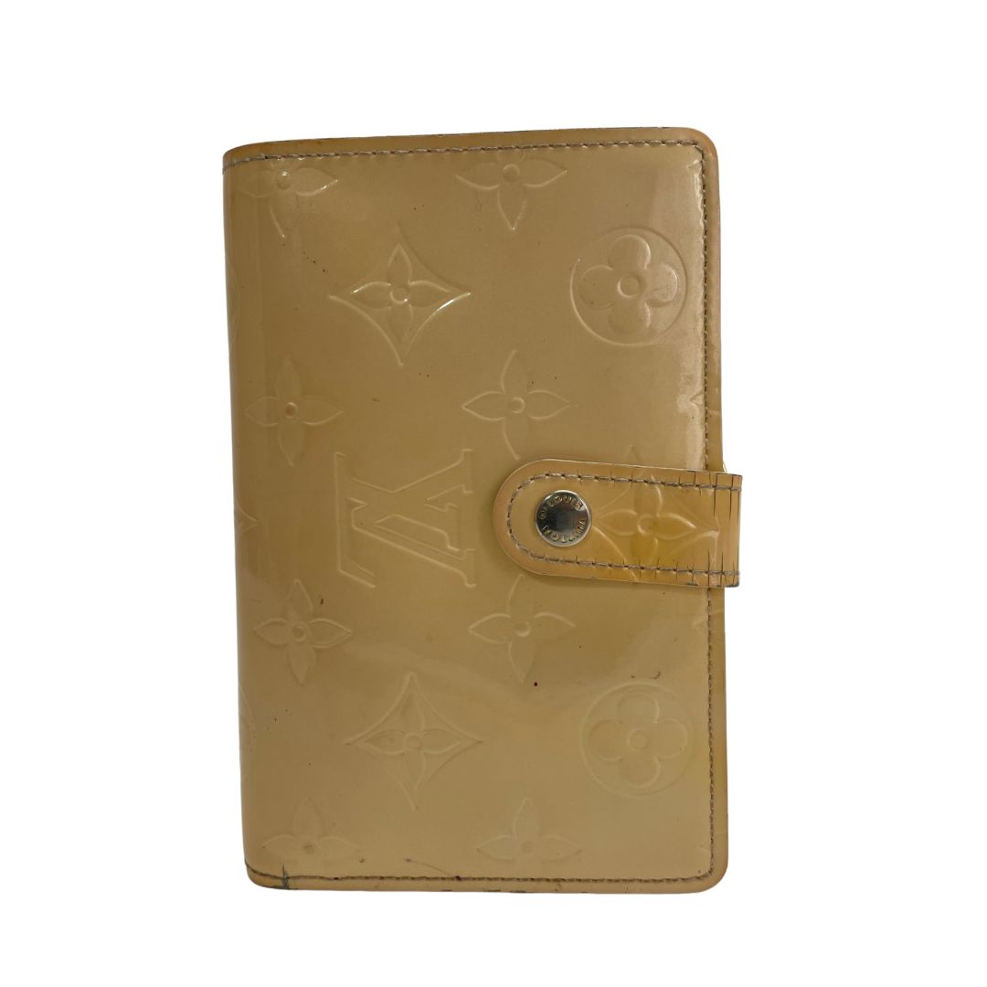 エナメル 二つ折り 財布 ヴィトン がま口 ルイヴィトン がま口