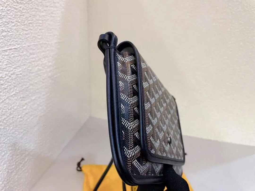 ゴヤール プリュメ ポーチウォレット ブラック GOYARD プリュメ ポーチウォレット~~