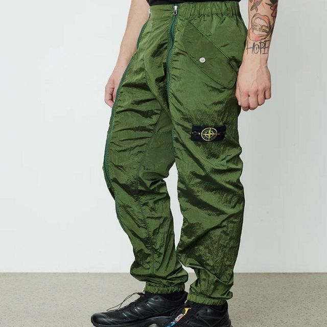 STONE ISLAND ストーンアイランド 22AW NYLON METAL IN ECONYL Front