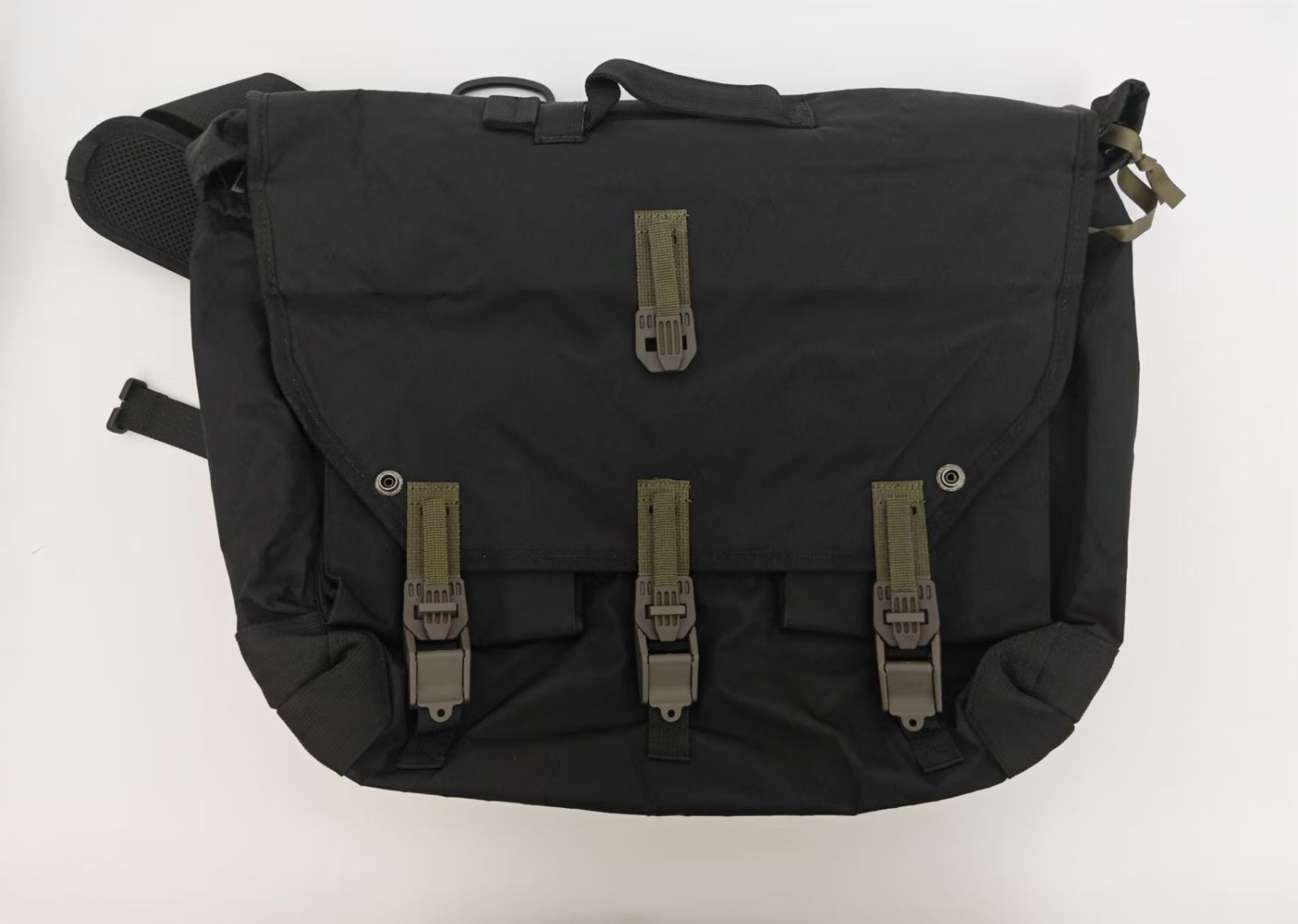 ACRONYM 3A-5 メッセンジャーバッグ ACRONYM 3A-5 メッセンジャー