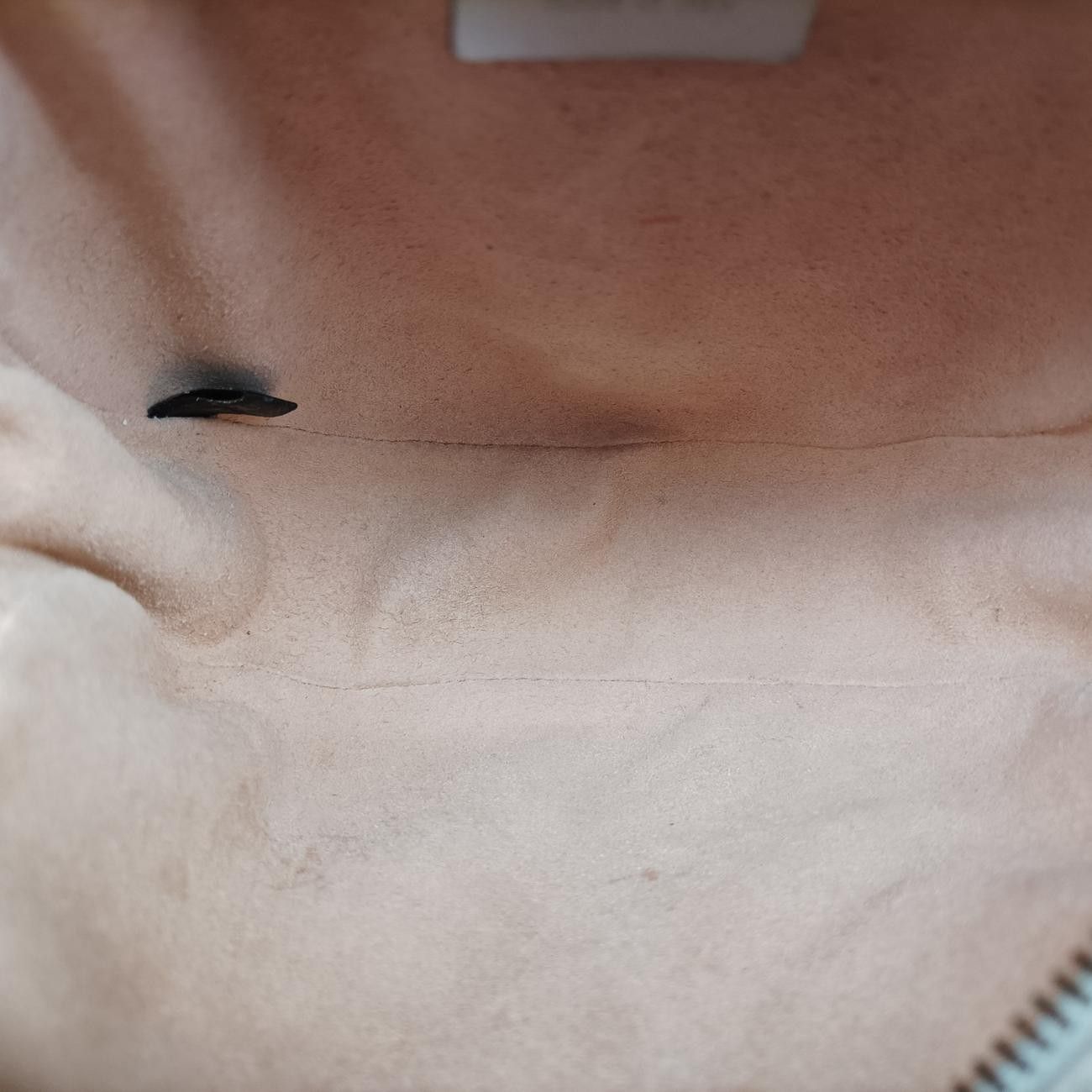 グッチGucciGGマーモントホワイトレザー550154I029921755