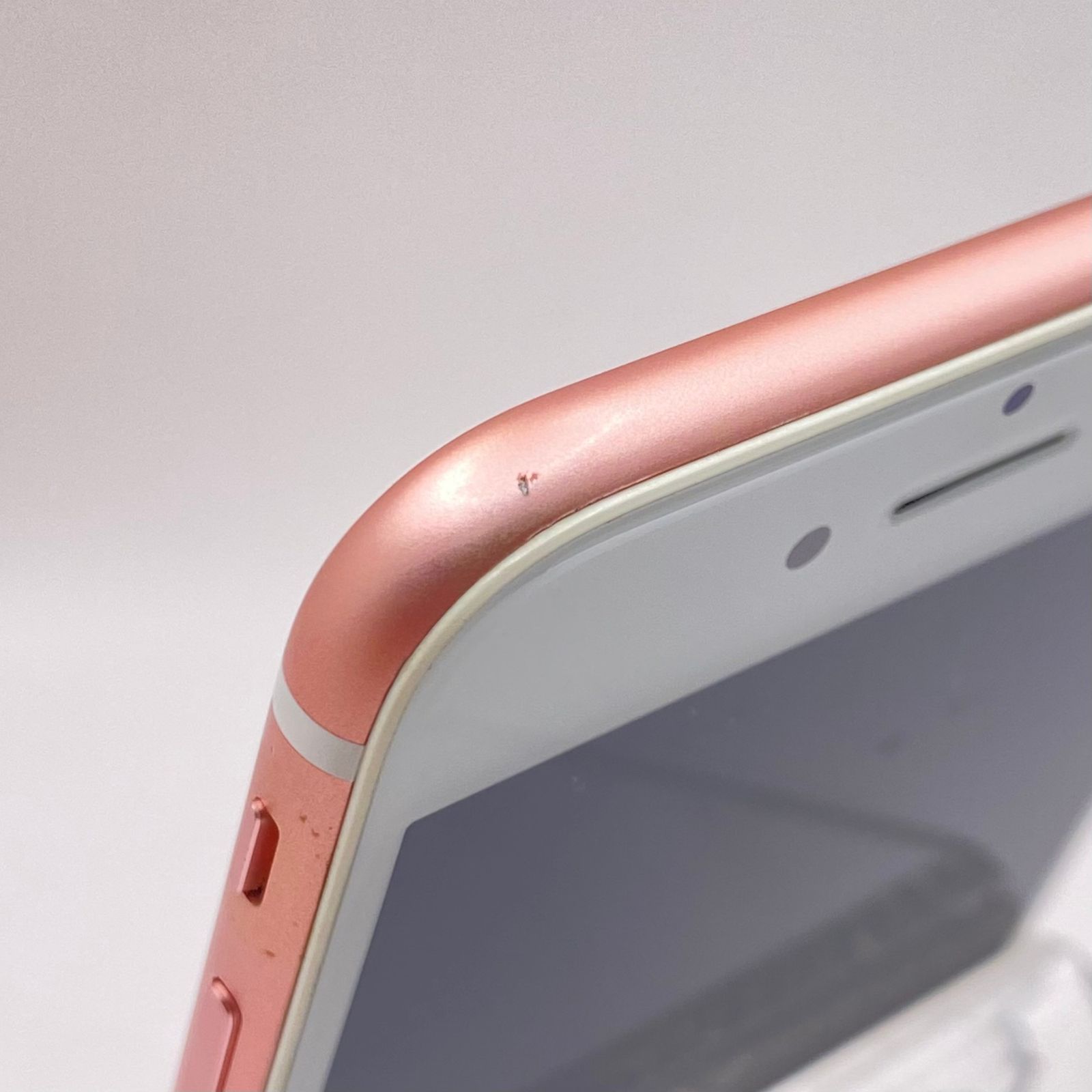 iPhone - iPhone7 32GB ゴールド キャリア docomo docomo iPhone7 32GB ローズゴールド MNCJ2J/A SIMロック解除