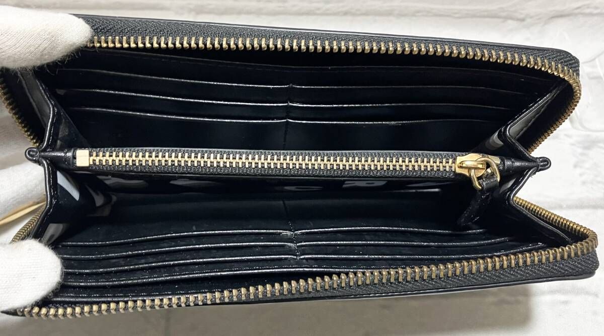 マークバイマークジェイコブス ジップアラウンド長財布 □美品□ MARC 