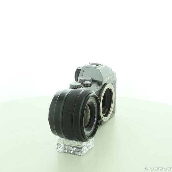 UJIFILM　富士フイルム　X-T3 ミラーレス ボディ シルバー　保証書 ショット数 15回 美品 FUJIFILM フジフイルム X-T3 ボディ シルバー