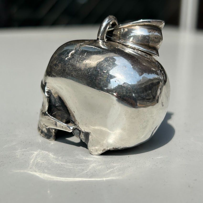 ☆STANLEY GUESS スカルペンダントトップ ラージスカルクロス