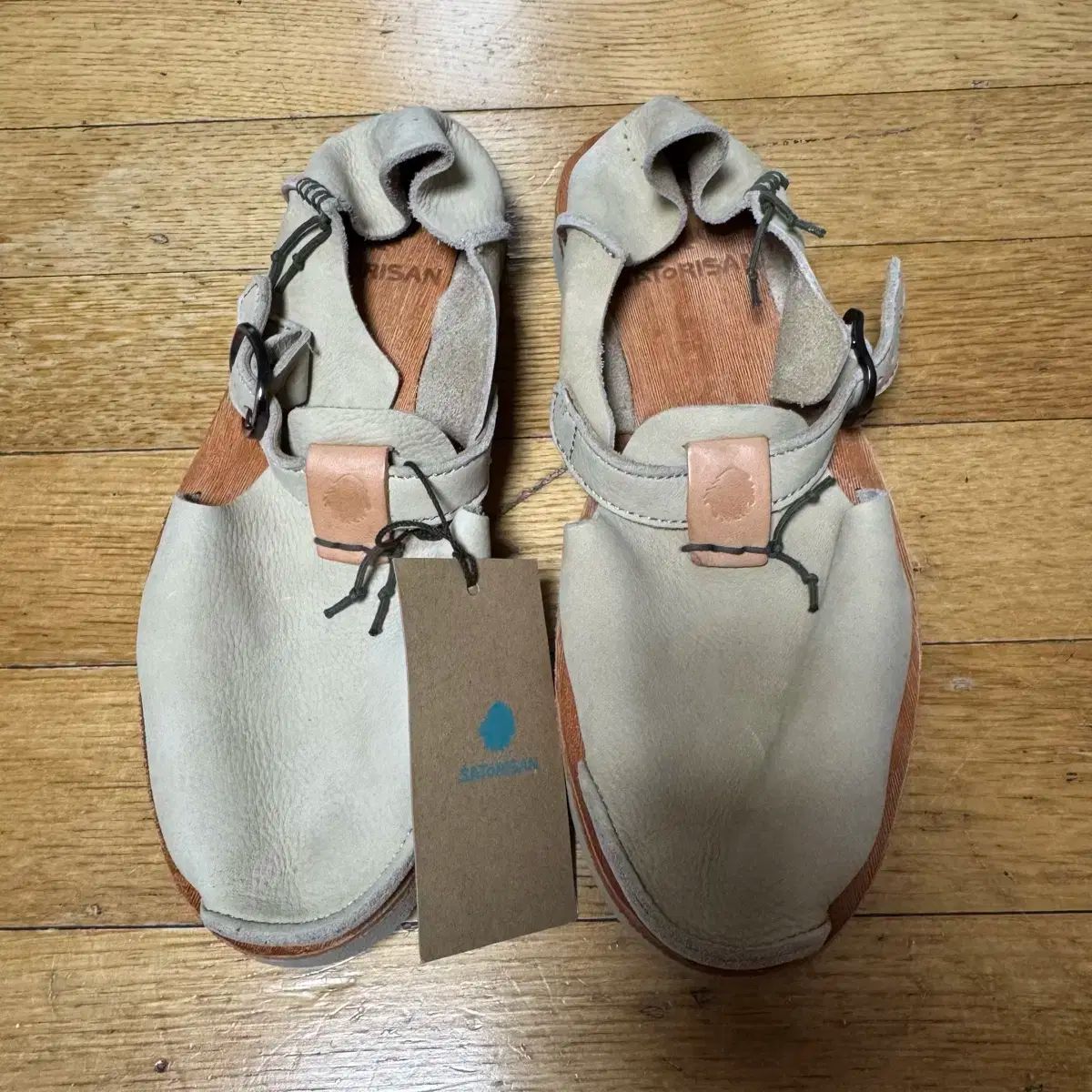 新品 山。さとり ベニラス 260