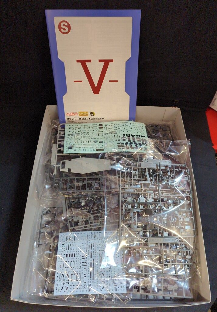 セール BANDAI SPIRITS MG 1/100 機動戦士ガンダム×Fragment RX78FRGMT
