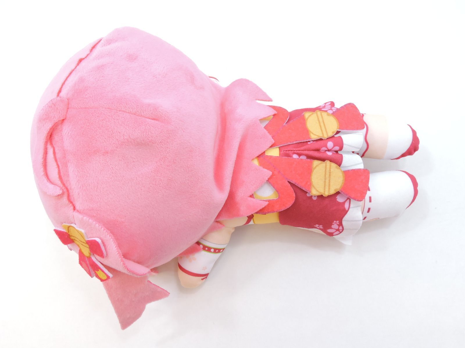 ホロライブ寝そべりぬいぐるみ　星街すいせい　さくらみこ フリュー ホロライブ 寝そべりぬいぐるみ 星街すいせい さくら