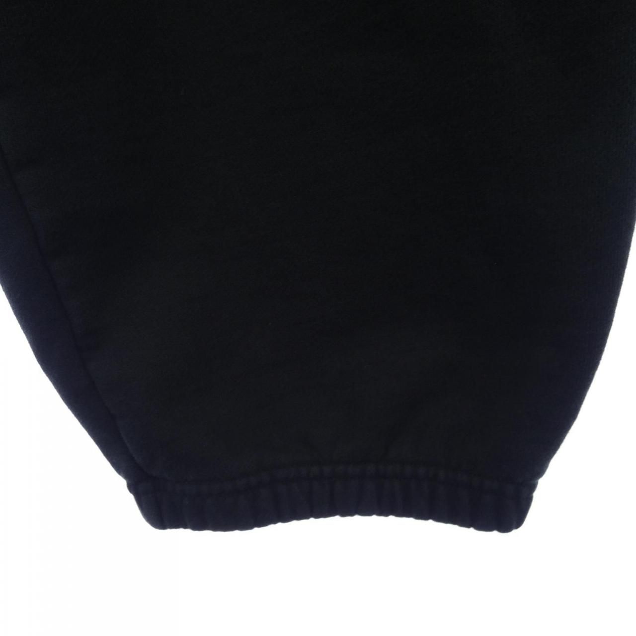 ナイキシュプリーム